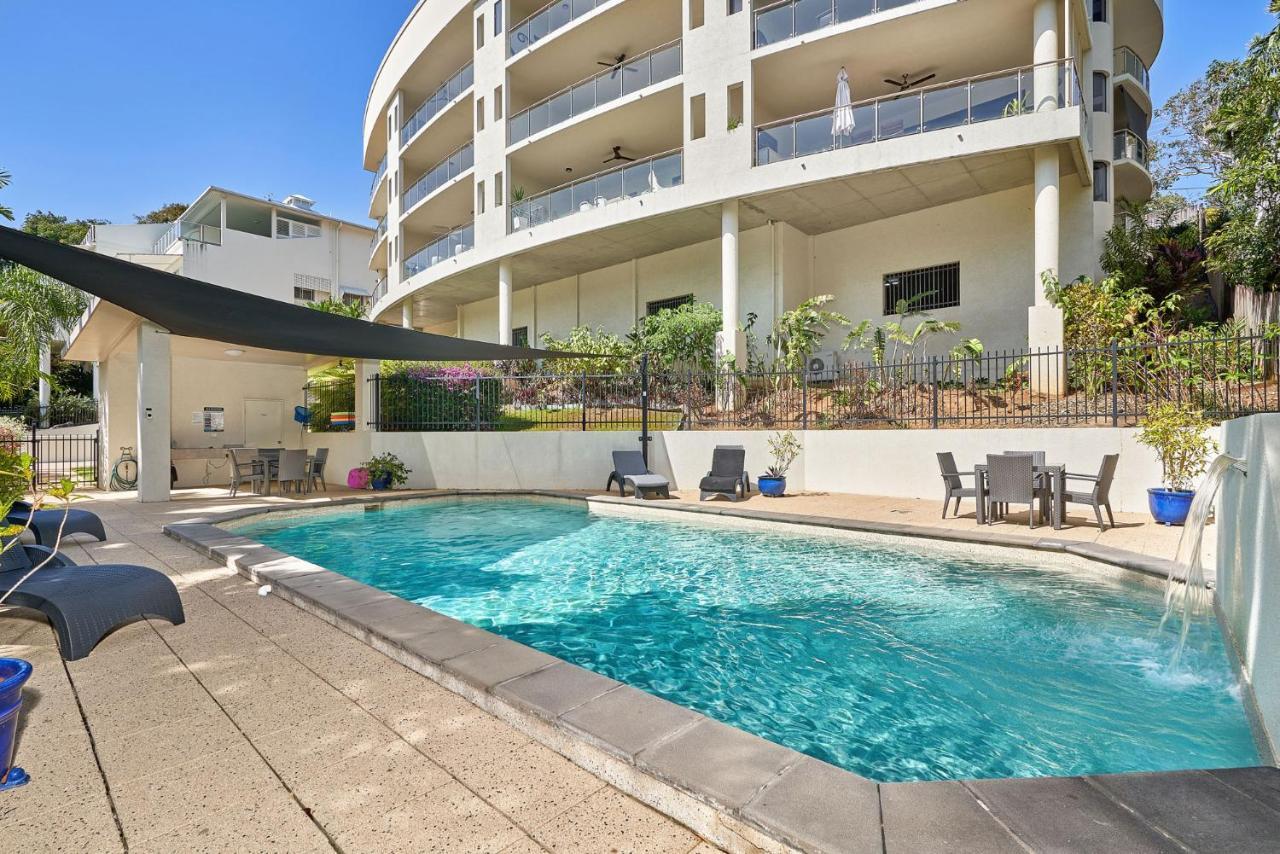 Apartment Stunning 2-3 Bed Penthouse Glorious Ocean Views Trinity Beach